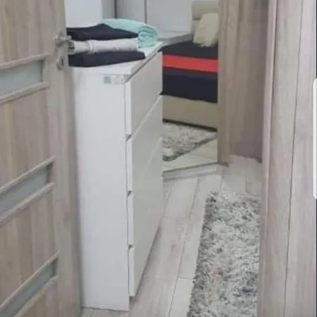 Ca La Tine Acasa شقة